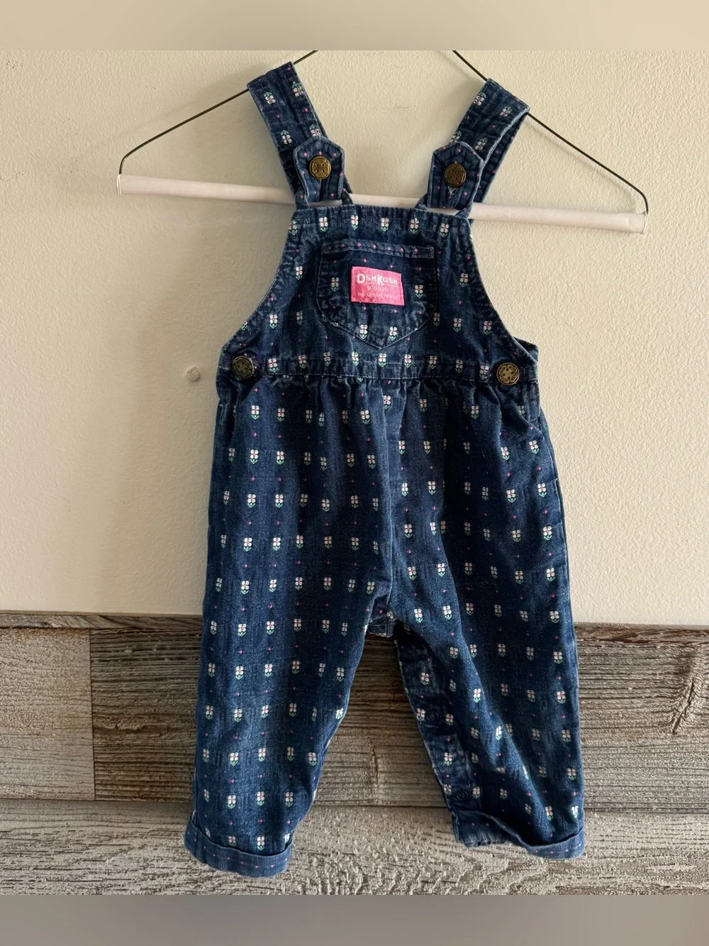 Vintage 1980s OshKosh B’Gosh Girls Floral Denim Overalls 18M Made in USA (O1)